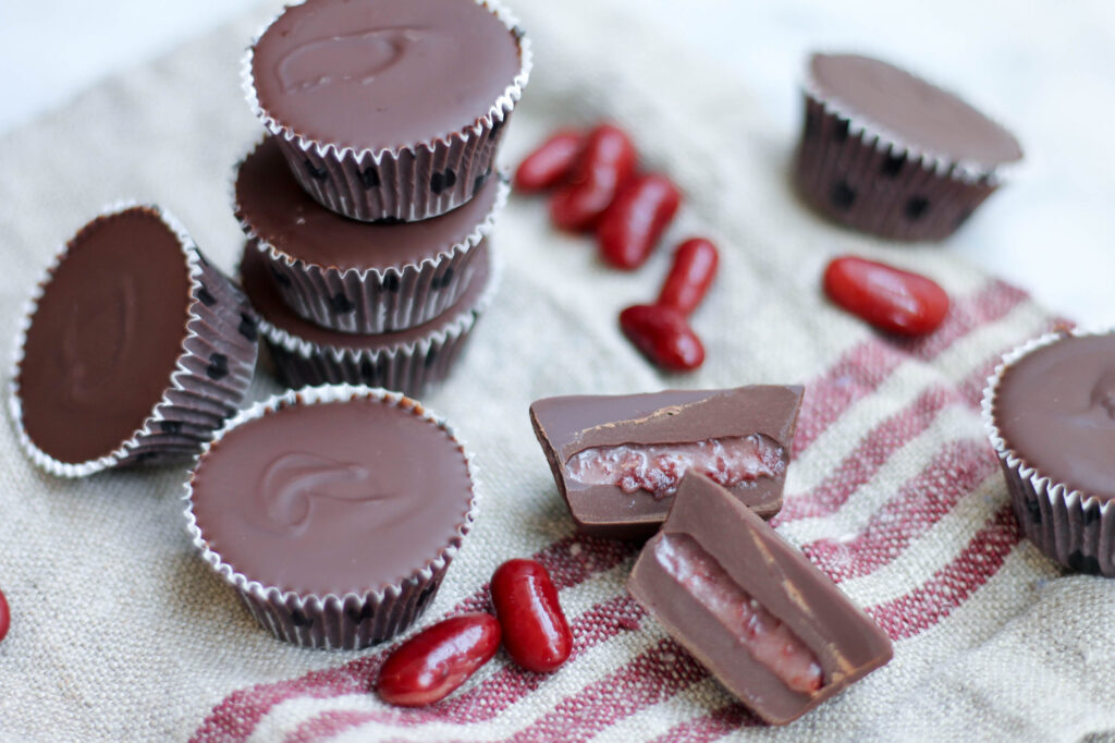 Healthy Dark Chocolate Fudge Cups