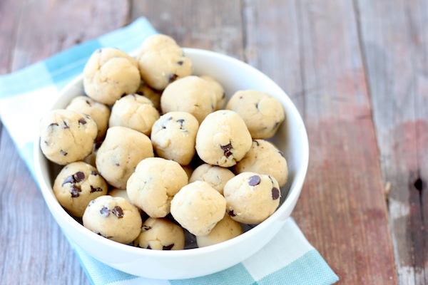 Gluten-Free No-Bake Chocolate Chip Cookie Dough Balls