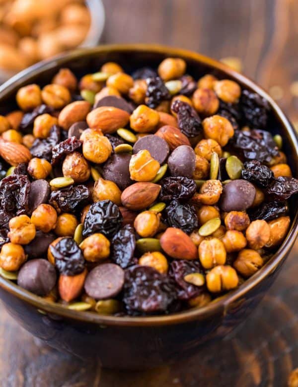 Roasted Chickpea Snack Mix
