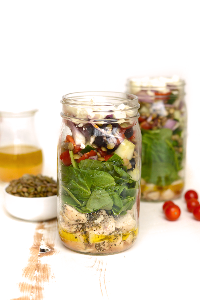 Mason Jar Mediterranean Chicken Salad