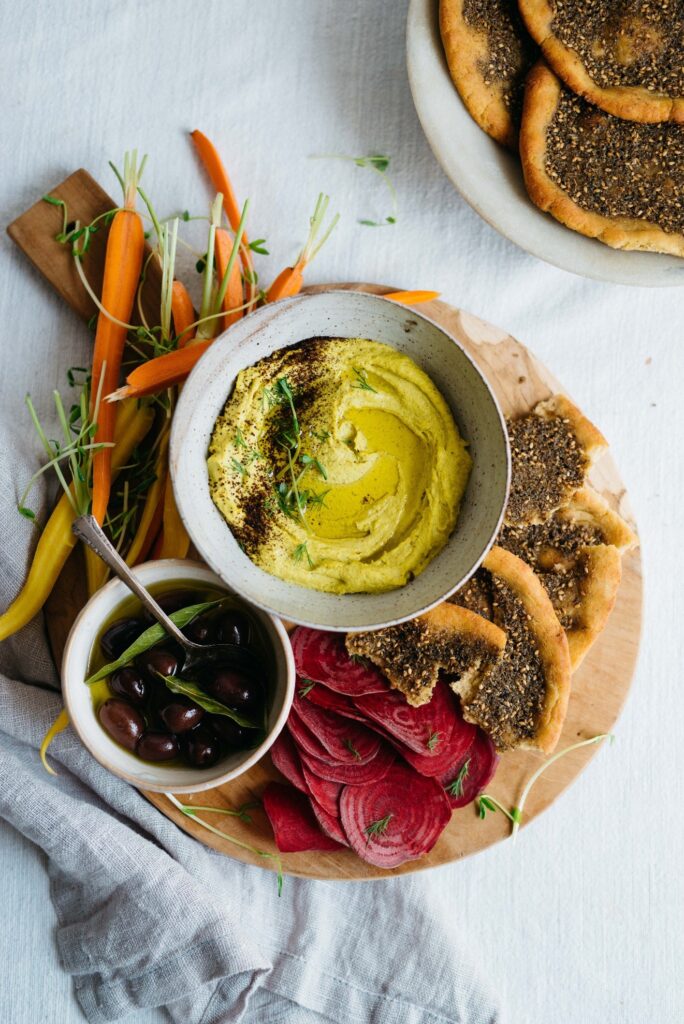 Sunshine Mung Bean Spread w/ Gluten Fee Za’atar Flatbread