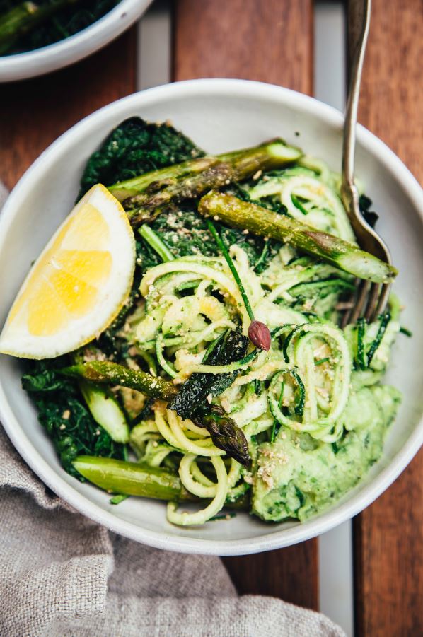 Creamy Zucchini Noodles with White Lentil Spring Onion Sauce
